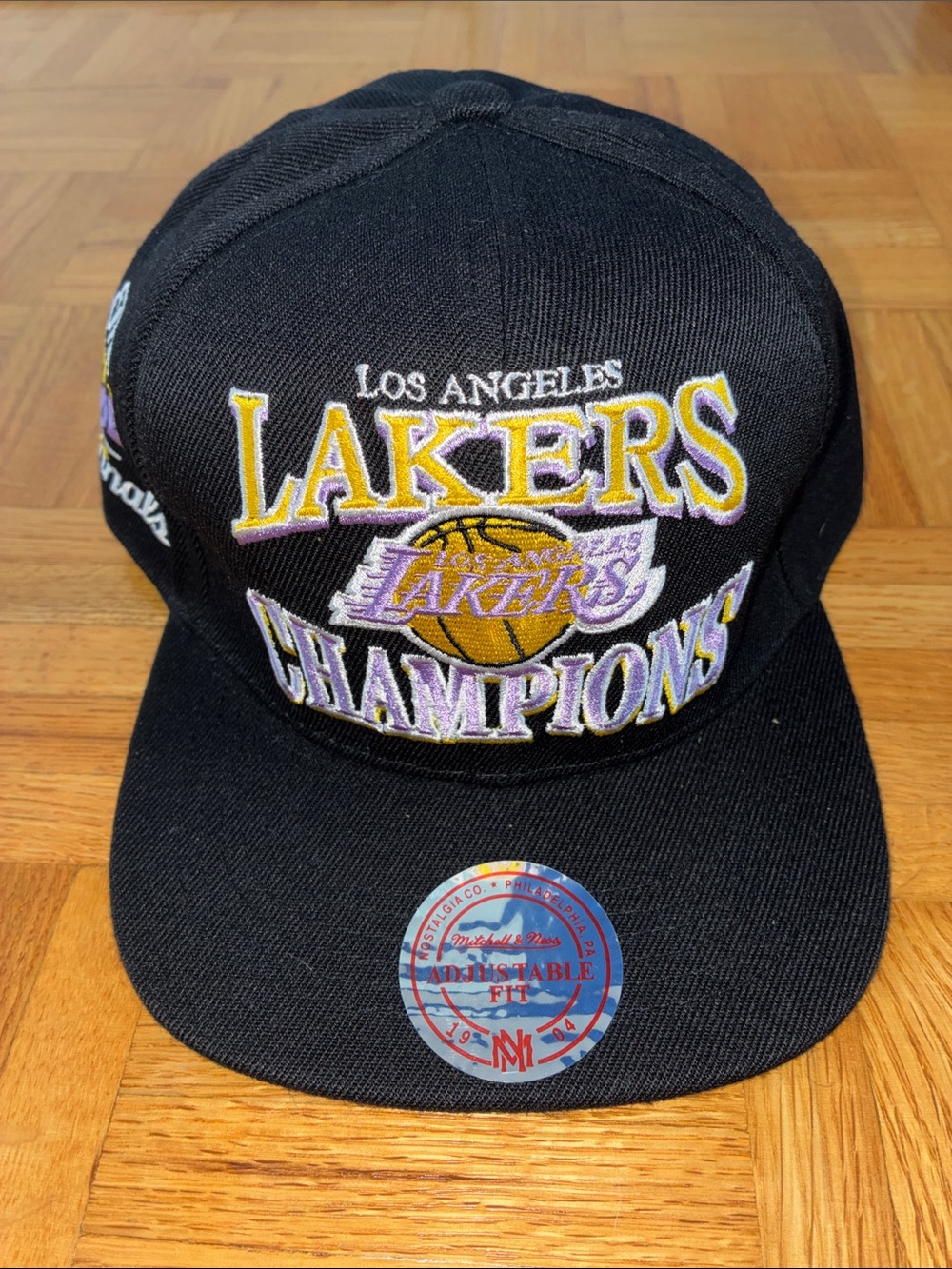 Mitchell & Ness Black LA Lakers Championship Hat